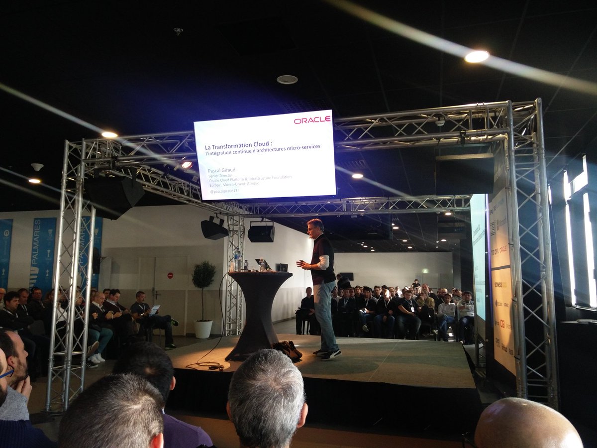 flohcim's tweet photo. "La transformation Cloud : l'intégration continue d'architectures micro-services" par @pascalgiraud13 #devopsdday #marslibday https://t.co/MTlaMmtK7R