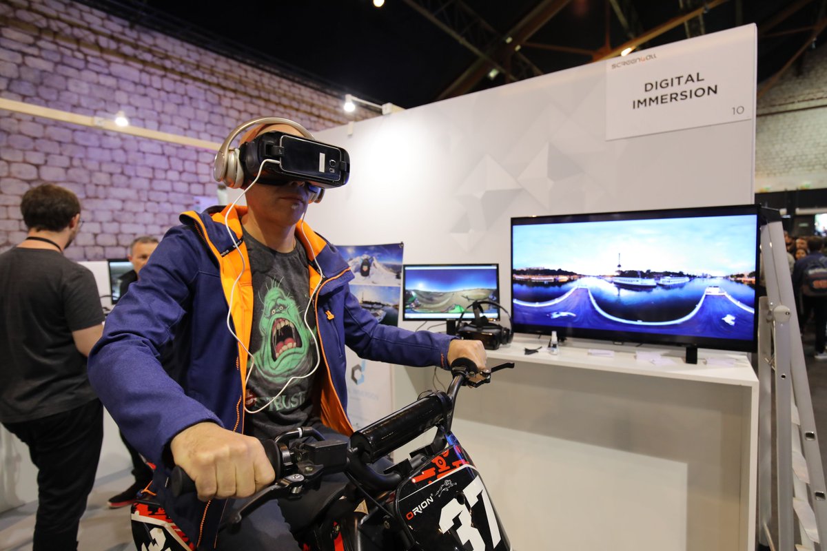 screen4allforum's tweet photo. Il est encore temps de profiter des expériences VR et 360 au Dock Eiffel ! #SATIS2017 #Screen4ALL2017 https://t.co/MpTEGc6G8g