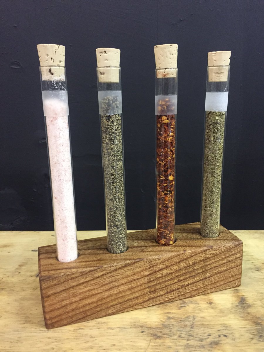 RockitHome's tweet photo. We use every last piece of wood in our workshop. These stylish home accessories make great gifts. #refunkd #zerowaste #ChristmasIsComing https://t.co/62YpkGF3BN