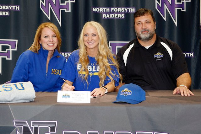 tgsoftball00's tweet photo. #SigningDay 
We're so proud of our @bellacaracciolo signing on the dotted line and officially becoming a member of @MSUEaglesSB! 
Congratulations! 
Read more here from @MSUEagles https://t.co/i7ZGCs8gMl https://t.co/XJLF9R7bb7