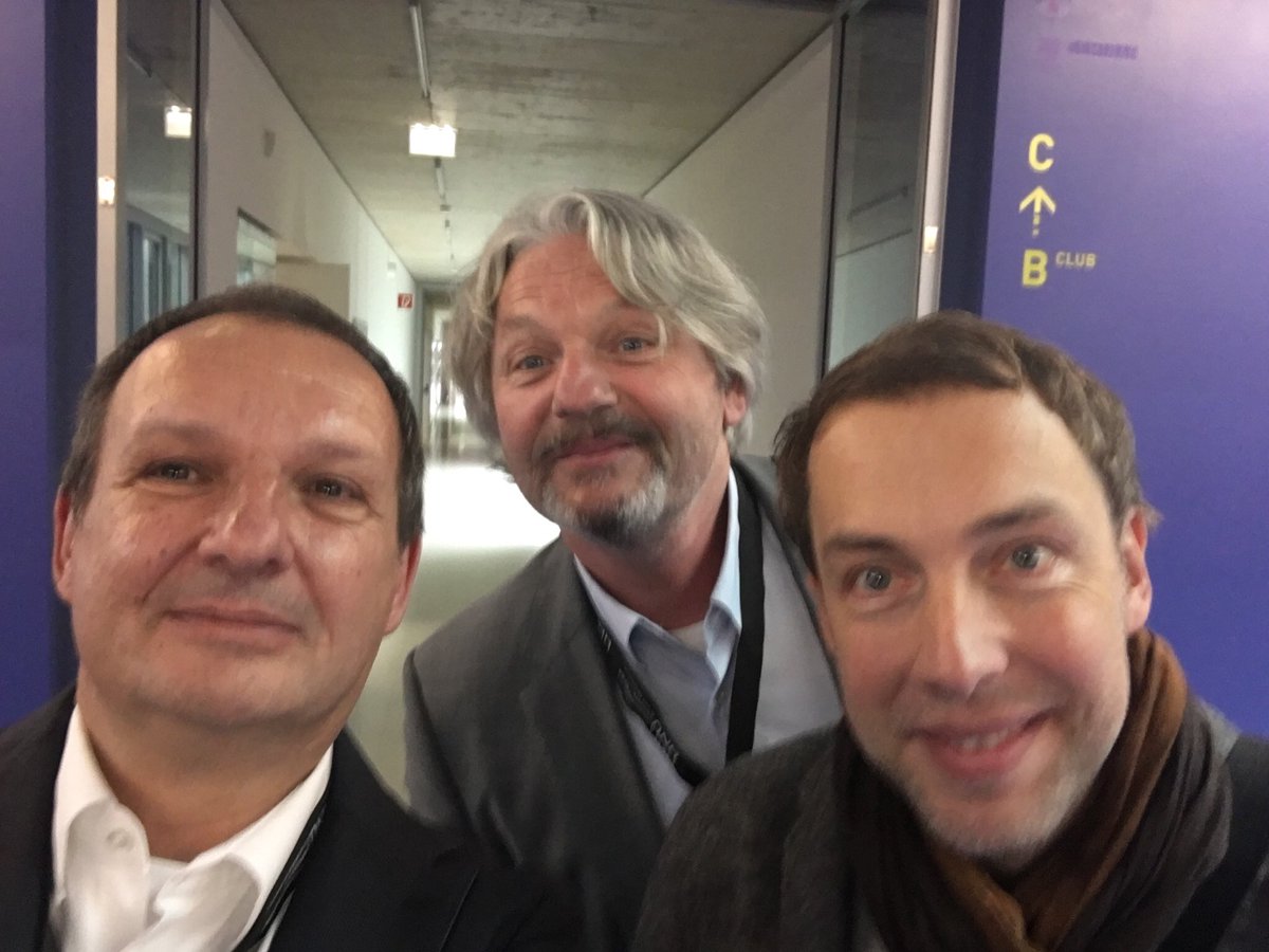 hoermannjuergen's tweet photo. Gelungener IT Kongress der HNU Neu-Ulm über die „IT in allen Dimensionen - Schöne neue Welt?!“  #Digitalisierung #Transformation https://t.co/7Xv2XsA8Zj