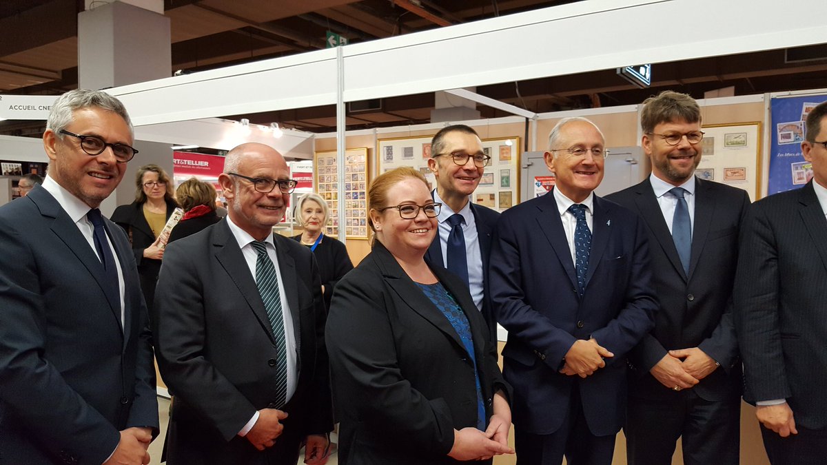 Inauguration du Salon Philatélique d'Automne en présence de P.Wahl PDG du groupe #LaPoste , F.Farcigny Pdt CNEP et G.livchitz #Philaposte #Philatélie #timbre