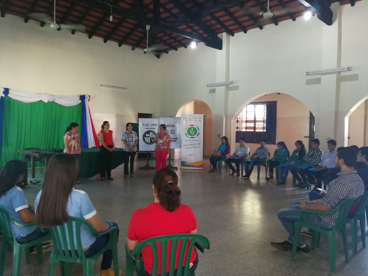magparaguay's tweet photo. Organiza la Dirección de Género y Juventud Rural #DGyJR del @magparaguay en coordinación con la #DEAg y la @DEA_MAGPY https://t.co/yiq0y9ovBP