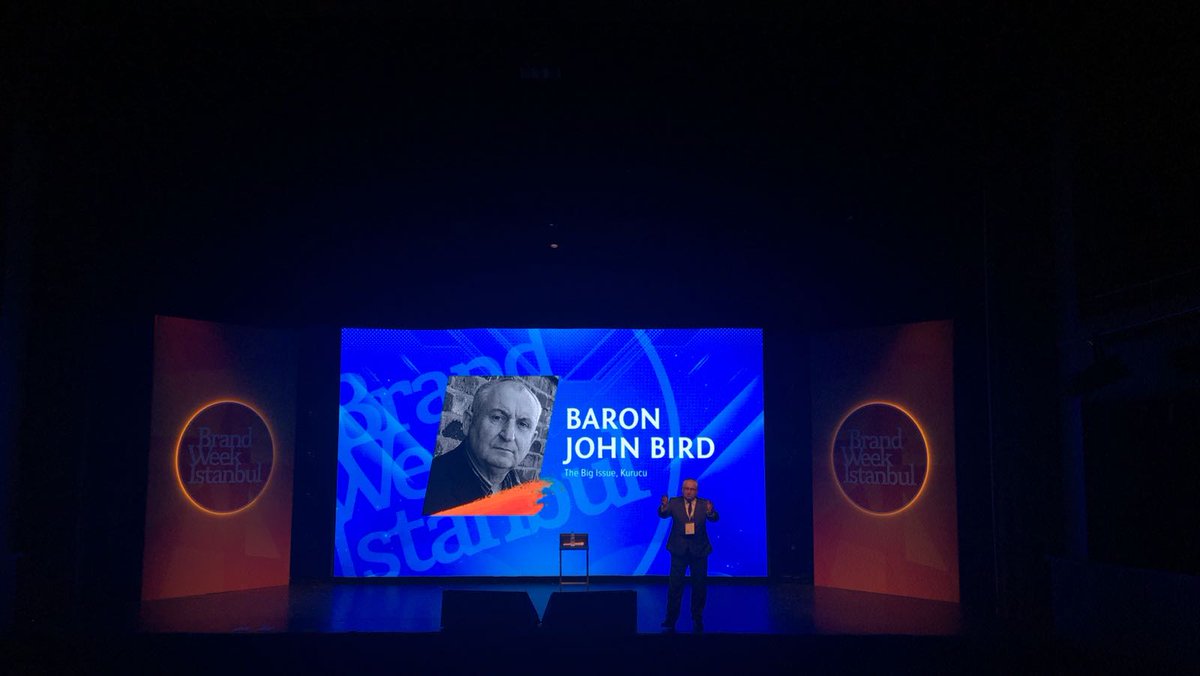 brandweekist's tweet image. The Big Issue Kurucusu Baron John Bird “En Büyük Sorunumuz” başlıklı konuşmasıyla Drama Sahnesi’nde! #LegendsofEntertainment