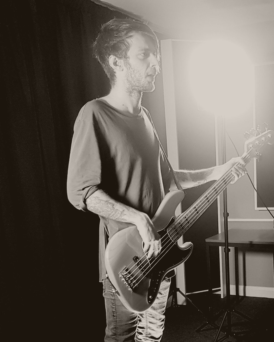 Don't forget we are playing in Plymouth again this month 

30th November at Underground with <a href="/couragemylove/">couragemylove</a> <a href="/ChapterandVer5e/">CHAPTER AND VERSE</a> &amp; <a href="/PatternpusherUK/">Pattern Pusher</a>

Tickets: plymouthtickets.bigcartel.com/product/courag…

P.S We heard something cool today! Excited to share...

TF x