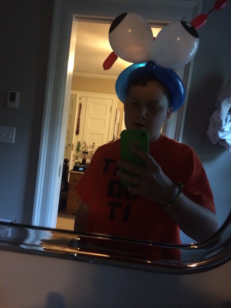 KasbaumJake's tweet photo. Happy birthday Doug #whodafook @dmfpickle https://t.co/1rPCzGgC0H