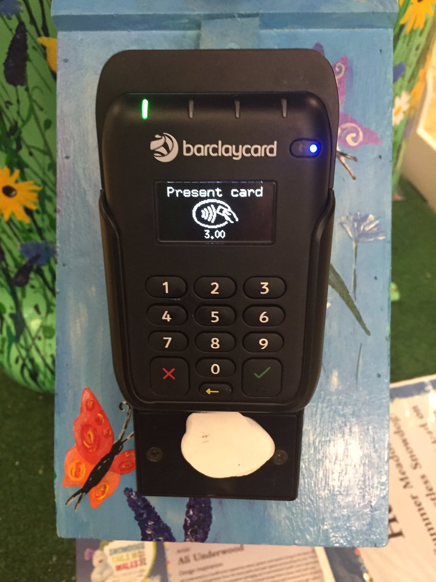 SumMeadSnowdog's tweet photo. I'm taking contactless donations for @tyhafan @SnowdogsWales - please make a £3 donation. Using technology from @BcardBusiness @payworks https://t.co/jn3x1PY7k3