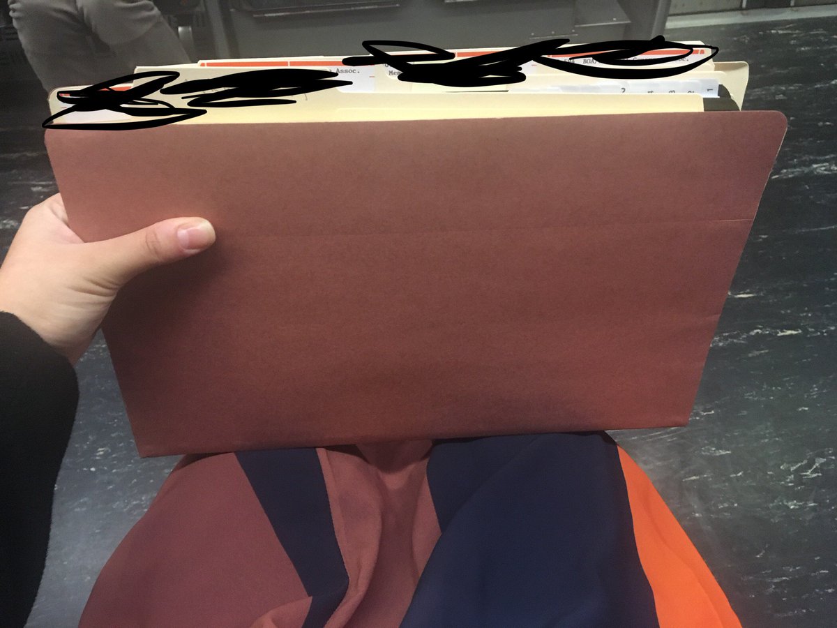 dramaticle's tweet photo. Found: what looks to be very important legal files on @MBTA, outbound Ashmont train @ 8:30am on 11/9. Have been turned in to the agent at JFK/UMass, call 617-222-5321 for lost and found. Please share widely to reunite with owner! https://t.co/0aHGOBglDe