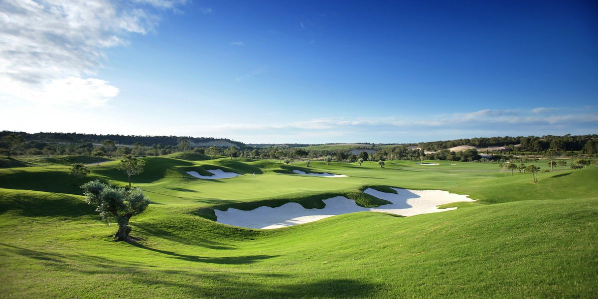 Mar_Menor_Golf's tweet photo. New #WinterIsHere deal. 3 Nights, 2 rounds at the amazing Las Colinas golf resort from £190 per person. https://t.co/GcMBa5qiM3 #golfinspain #golfholidays https://t.co/kOPQ5pIRqY