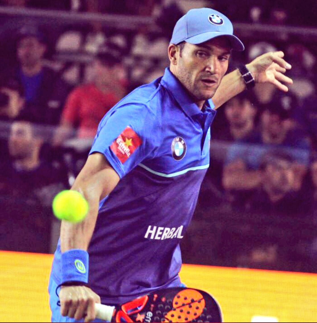Sebanerone's tweet photo. Se acabó 🔚; caímos frente a Bela y Lima 64 61. GRACIAS BUENOS AIRES 🇦🇷POR TANTO CARIÑO ❤️.
Es, sin duda, el mejor torneo del Calendario 📆, sobre todo por jugar en casa y delante de mis familiares.
Felicitaciones 👏🏿  @WorldPadelTour por este magnifico evento ✨. https://t.co/ZIejk2qoCh