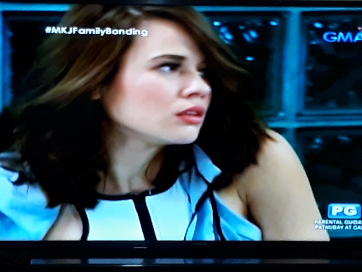 ValeeNationOFC's tweet photo. Nadisgrasya na at lahat maganda pa rin 😍... @Valeentawak  #MKJFamilyBonding https://t.co/DyGrD6jHVd