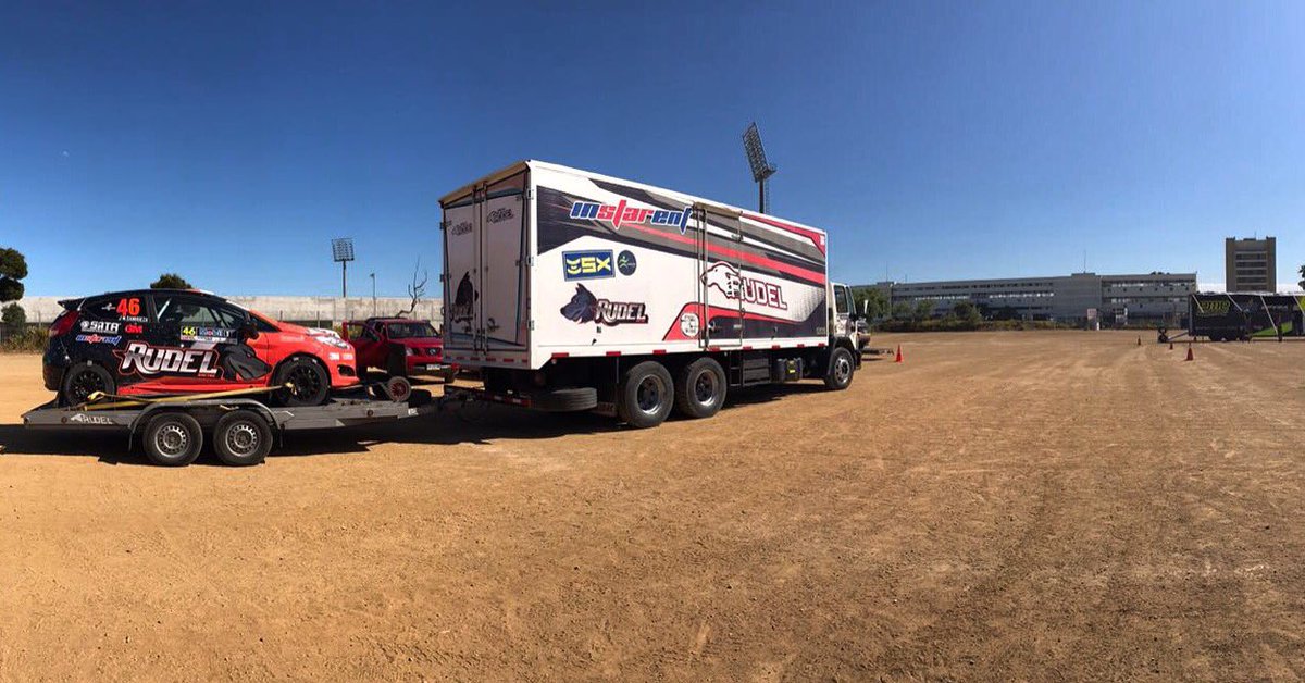 RudelRacing's tweet photo. Directo desde Concepción ha llegado nuestra asistencia ¡Vamos equipo! #GoRudel #RallyMobil #Valparaíso https://t.co/OETaOeiHpJ
