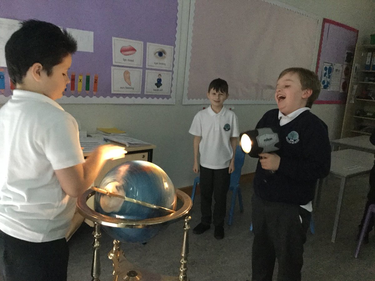 macleod_mr's tweet photo. #funinp4/5a #learningtogether @PrimaryOrchard https://t.co/mxFHWWslq5