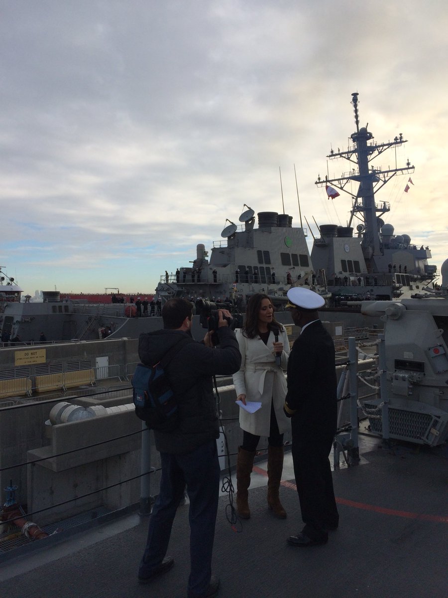 Commander, Carrier Strike Group 2 speaks with @LeaFOXNews aboard USS Hue City as <a href="/USNavy/">U.S. Navy</a> ships Hue City &amp; USS The Sullivans arrive in #NYC for #VeteransWeek #NavyInNYC