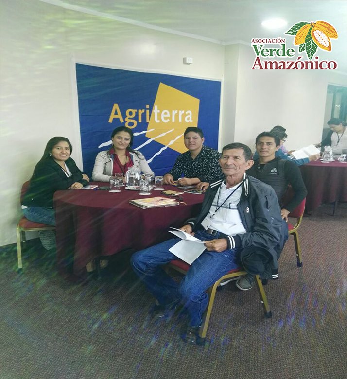 verdeamazonico's tweet photo. AVA y sus socias ( ASPROC NBT, CAT TOCACHE, ALLIMA CACAO Y COOPALGSA) Participan de la actividad denominado:
" Taller de participación juvenil en cooperativas", gracias a AGRITERRA de Holanda. https://t.co/wsolDiH9br
