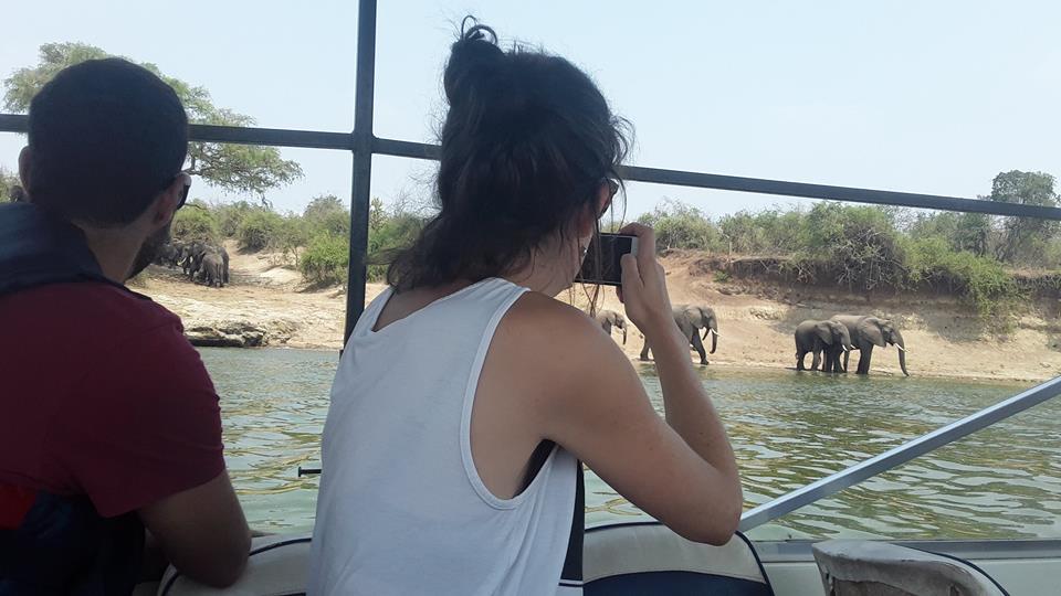 EngiriLodge's tweet photo. Some of the visitors @EngiriLodge Enjoying #BoatCruise. #VisitEngiri #VisitQENP ๐ฅ๏ธ https://t.co/t62MBgndxr