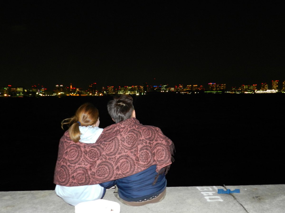 hty0831's tweet photo. 友人夫婦と！楽しかったっす
#青海ふ頭
#���京湾
#邪魔者
#笑
#寒かった
#Nikon
#coolpixP500 https://t.co/wvmoAiIjac