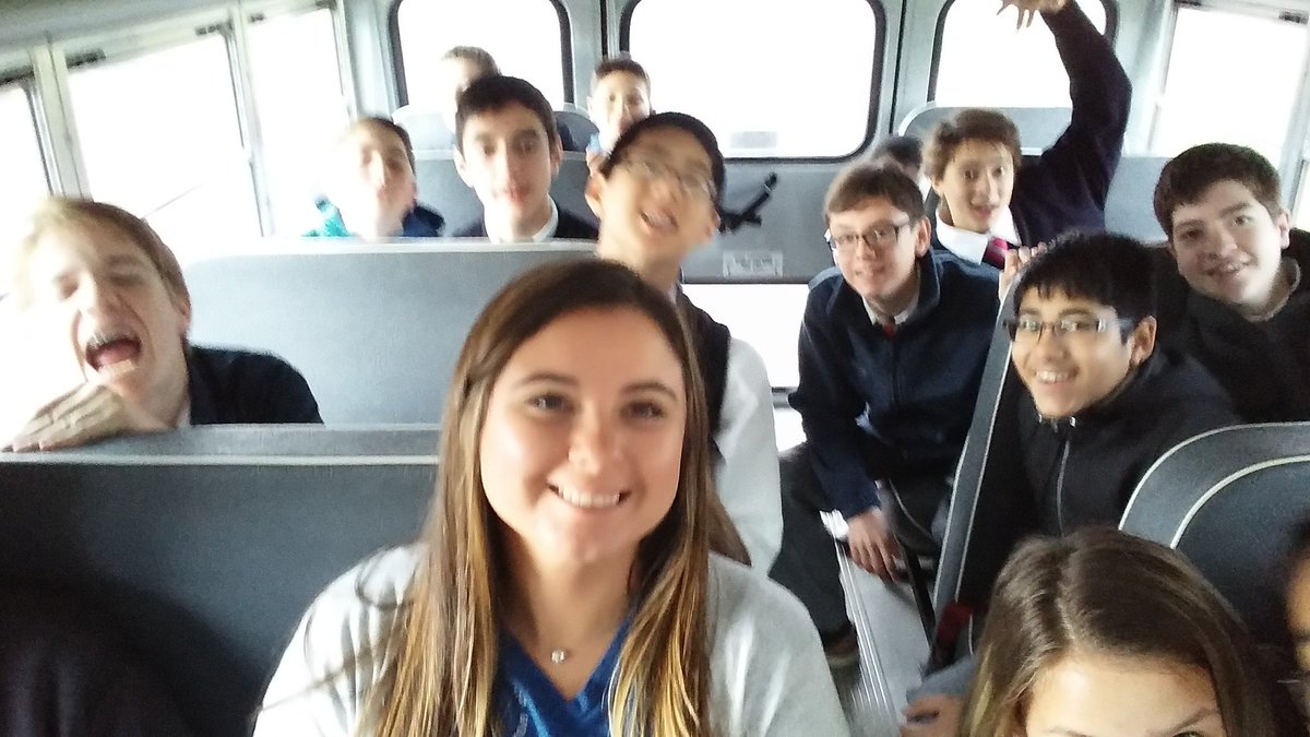 MrsWStAls's tweet photo. On our way to see #Footloose#supportthearts #wearestals @Bishop_Shanahan https://t.co/WeG4YA1AXV