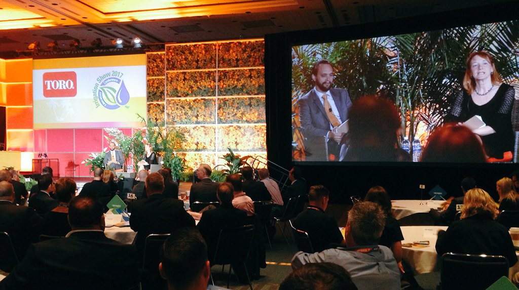 IrriGatorUF's tweet photo. Good morning from the  #IrrigationShow General Session w/ host Greg Hunter &amp; Deborah Hamlin https://t.co/IUSFVuB5V9