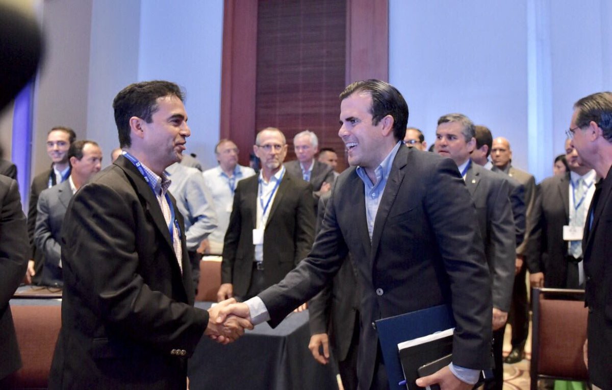 ricardorossello's tweet photo. Llegando a la Convención de la Asociación de Constructores de Puerto Rico para participar de su actividad como orador. https://t.co/TUFu4i643c