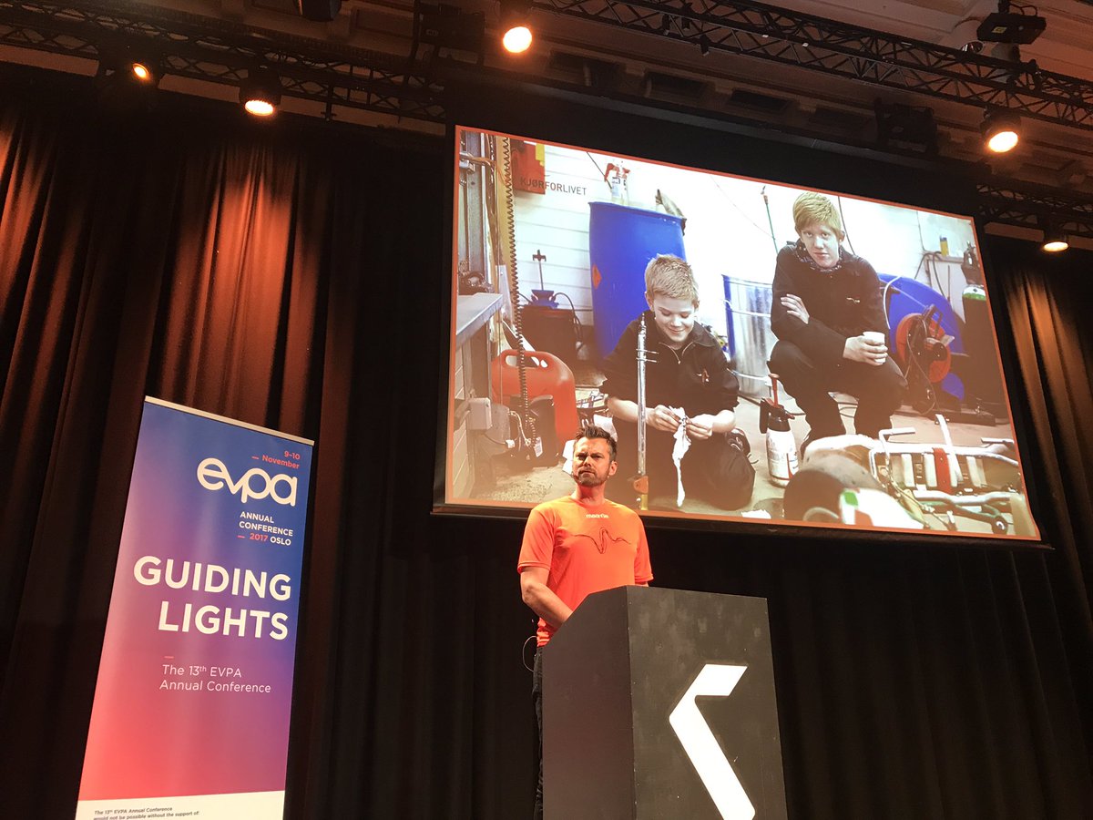 When public institutions need documentation, private support for is critical for small #socent like @Kjorforlivet says <a href="/DriveforlifeCEO/">Knut Ove Børseth</a> at #EVPA17 #sosent