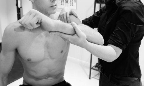 ErgotecStudios's tweet photo. Our highly experienced team specialise in a wide range of clients and conditions including: weight loss, ante-natal and post-natal training. https://t.co/xMCuquTlWk
