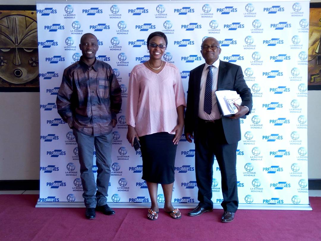 RoseBashw003's tweet photo. 2 eme conference nationale des femmes des mines Lubumbashi du 1-3Nov. 2017.#Promines #WB#extractiveindustry https://t.co/ZjtbErUJ4t