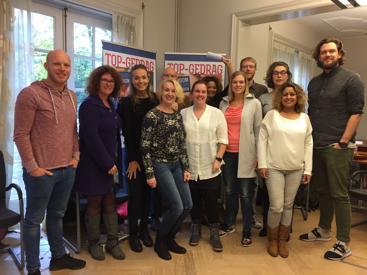 Met zo'n top(s)-opleider als Bertina kan het niet anders dan dat je 11 enthousiaste nieuwe TOPs!-trainers aflevert! #kiesvoorpositief