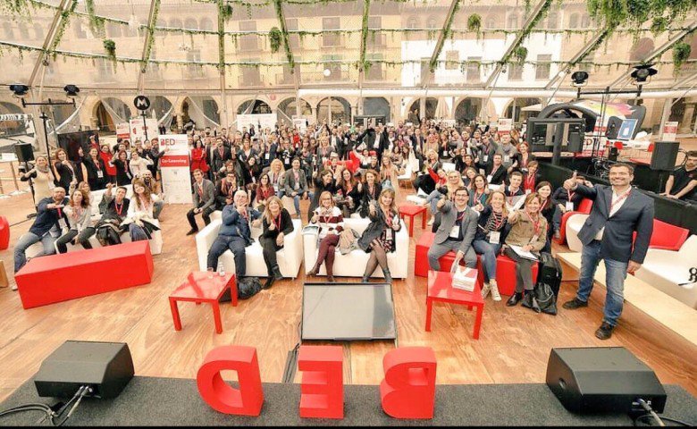 ces_espana's tweet photo. Muchas gracias a todos los que nos visitasteis ayer en el BED, fue un placer conoceros, explorar nuevas colaboraciones y aprender. Esperamos veros de nuevo pronto! #BEDBCN #BarcelonaBusinessAsUsual https://t.co/cPa9SSE0eN