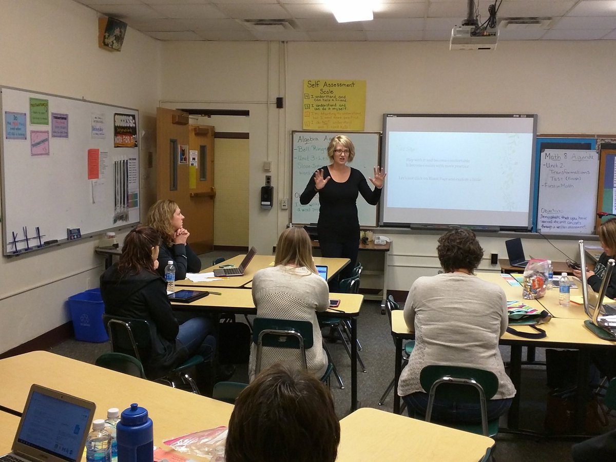 CZawatski01's tweet photo. @mrsdfregoe presenting #GoogleForms for asmts. #WeAreGouverneur #GCSTechSummit https://t.co/X8SmQn0lHy
