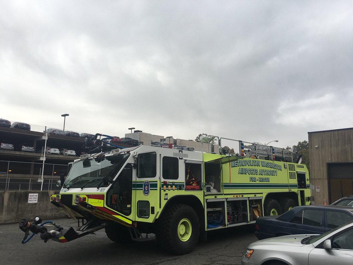 APSAutoTechcc's tweet image. Arlington career center auto show. @APSCareerCenter ,@APS_CTAE ,@APSCareerCenter