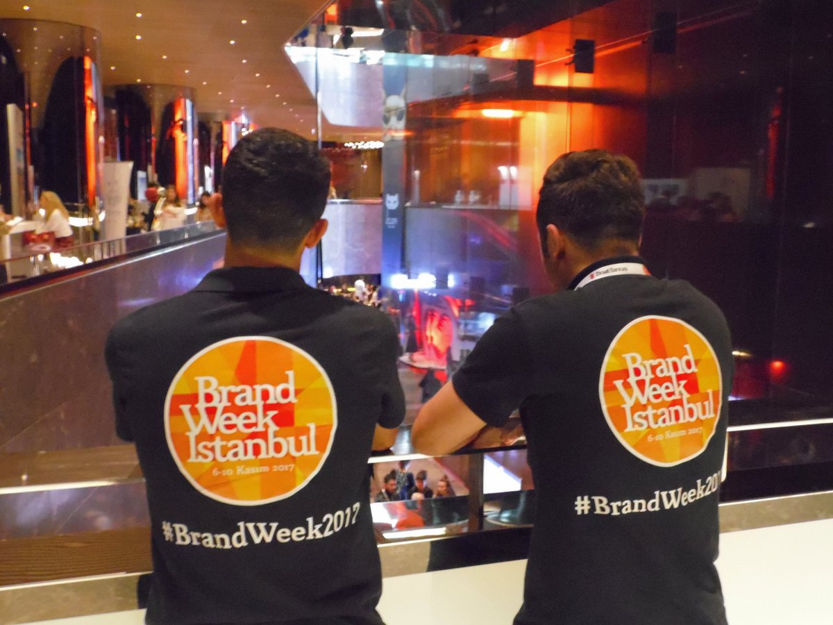 hilmiisilak's tweet image. "Ve tüm bu olayın ardındaki kahramanlar"
#LegendsOfEntertainment 
#BrandWeek2017 @brandweekist