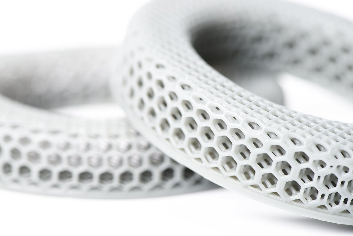 Announcing SIL 30—a new <a href="/Carbon/">Carbon</a> material with a unique combination of biocompatibility, low durometer, + tear resistance. Learn more: bit.ly/2AeCaIe #3DManufacturing #3DM