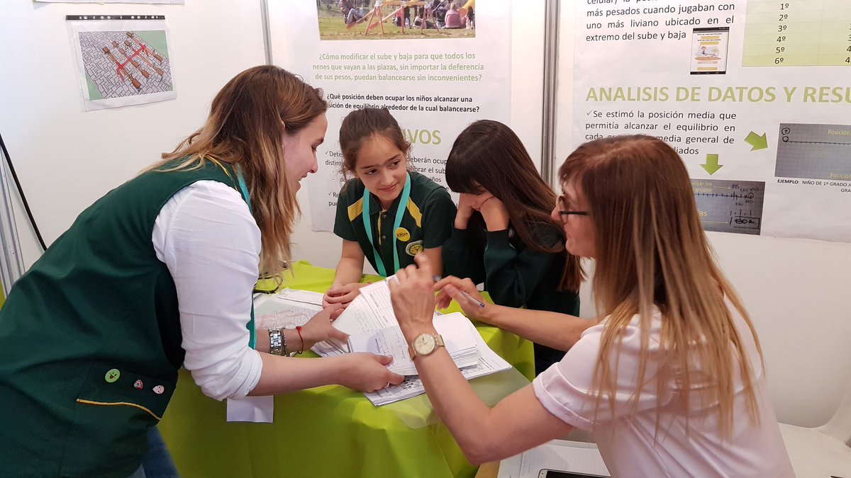 maxiperet's tweet photo. El proyecto Sube y baja para todos de Nuevas Lenguas, de Olavarría en proceso de evaluación en #feriaBA2017 #Region25 https://t.co/bVC6b7iw7c