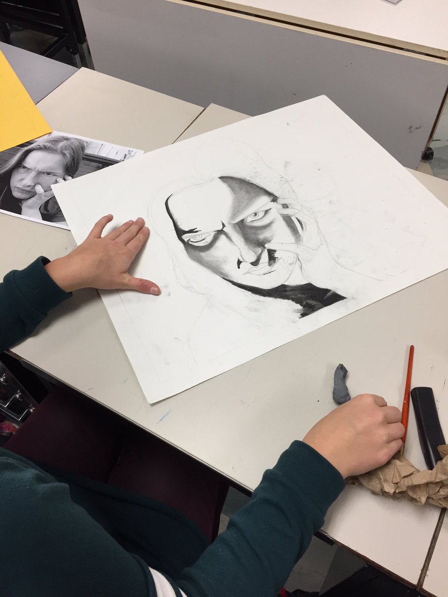 CBHS_VisualArt's tweet photo. Working through our emotions in drawing class! #portraits #drawing #catharsis https://t.co/24OwMWxZhm
