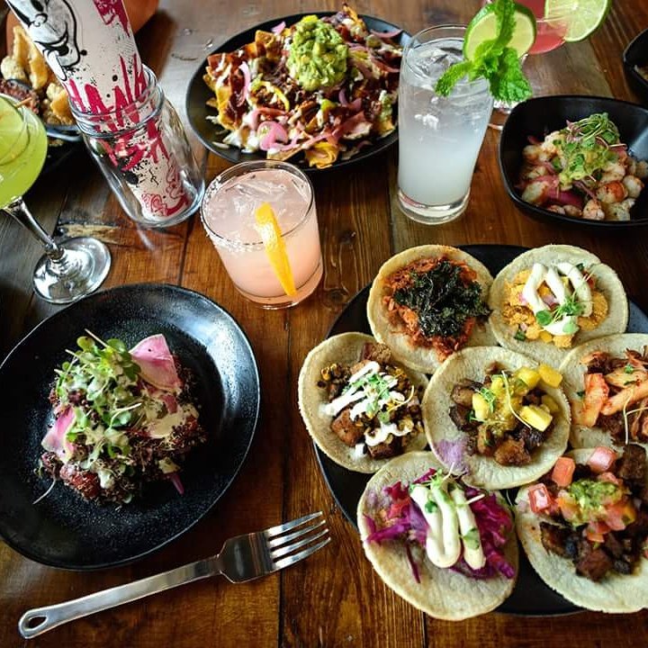changorosataco's tweet photo. Haven't visited #ChangoRosa for #lunch, #dinner, #brunch, or #happyhour? Check out our menu at https://t.co/TcqqXdx1CX and come find out what you've been missing!

#Hartford #hartfordct #hartfordhasit @yelphartford @HartforddotCom @CTBites @CTLifestyles https://t.co/4GbgdrKPeT