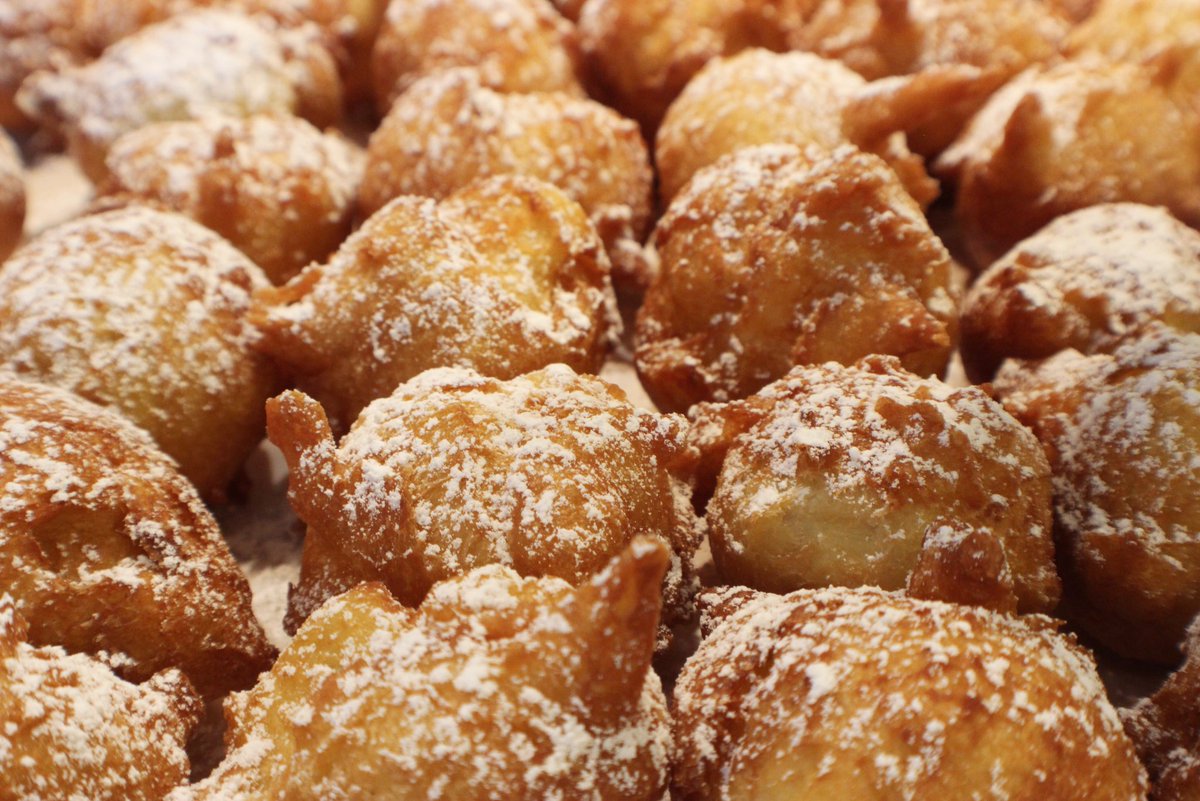 Filaga2016's tweet image. Ssssweeeetttttt come @Filaga2016 and sweeten your Wednesday!