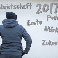 Zukunft: Arbeitsplatz Bauernhof dlvr.it/Q041SY