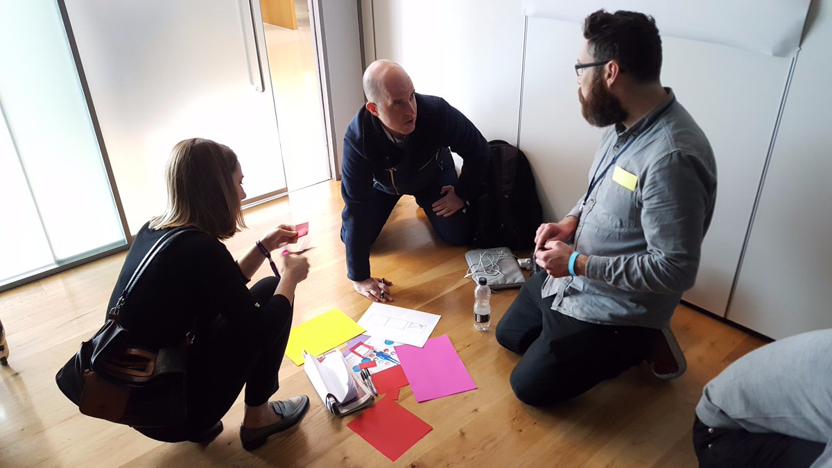 ExterionMediaUK's tweet photo. What's your superpower? Our huddlers paper prototype the future of wearable technology! #mhuddle @City_ID @mindshare_uk https://t.co/ohxkwZ9G3d
