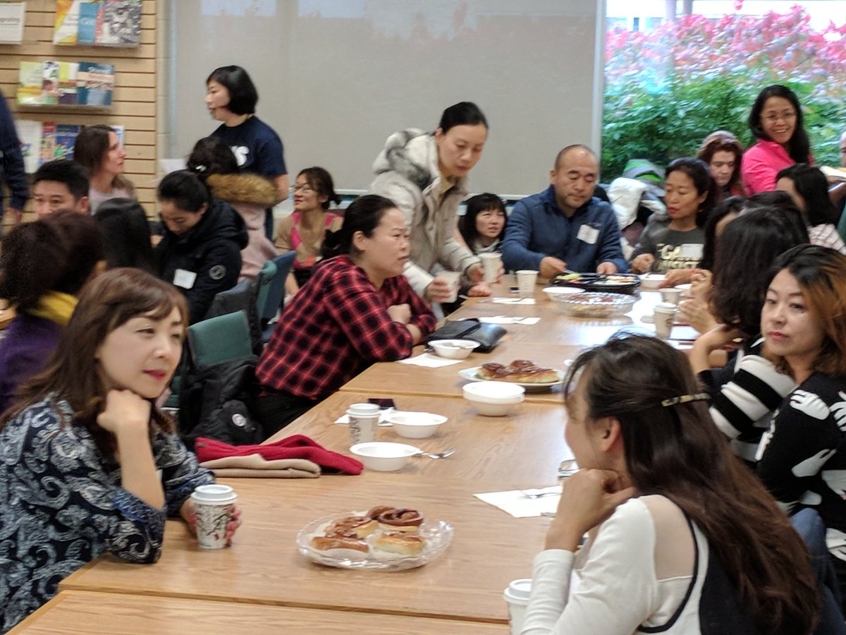 jcpshdsb's tweet photo. Newcomer Breakfast at JCPS-talking about Progress Reports and Student Led Conferences. https://t.co/6HbGjX00S7