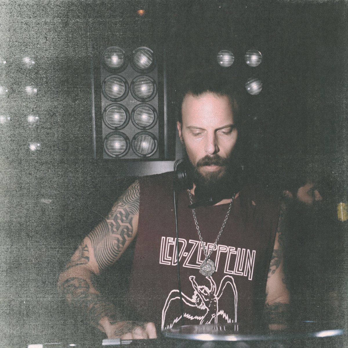 ARTDEPTMUSIC's tweet photo. Dope show at #Club102 last week
#ArtDepartment https://t.co/hyvuFUiGMa