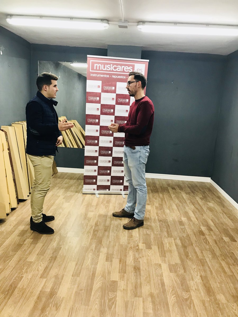 Ayto_Bogarra's tweet photo. Ofreceremos nuevo servicio “Academia Musical de Bogarra en Albacete” a través de nuestro Director, Guillermo Becares. Mejor formación a jóvenes interesados en formar parte de nuestra Banda Municipal de Música. #MejoramosBogarra https://t.co/FkXNtX0NAt