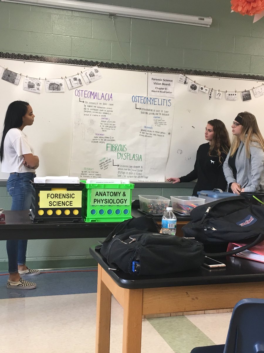 MrsRegovich's tweet photo. #bonedisorder presentations today! Nice job ladies & gents! #osteoporosis #kyphosis #lordosis #osteosarcoma #osteogenesisimperfecta ☠️📊👩🏼🏫 https://t.co/T9Zhlsb1Iz