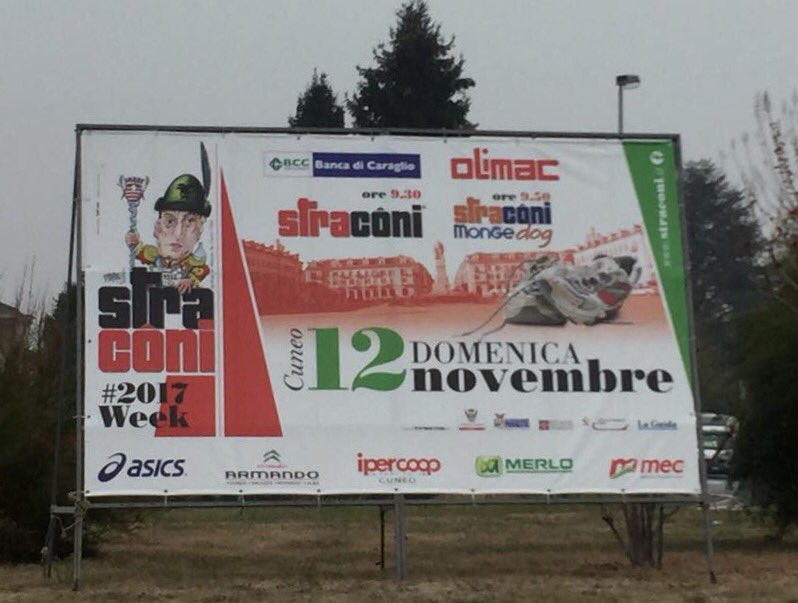 danilopaparelli's tweet photo. #Straconi 2017 - La stra cittadina di #Cuneo sta arrivando. Il personaggio di quest'anno è L'#UomoDiMondo #Totò a 50anni dalla scomparsa https://t.co/IaeCFZd1xI