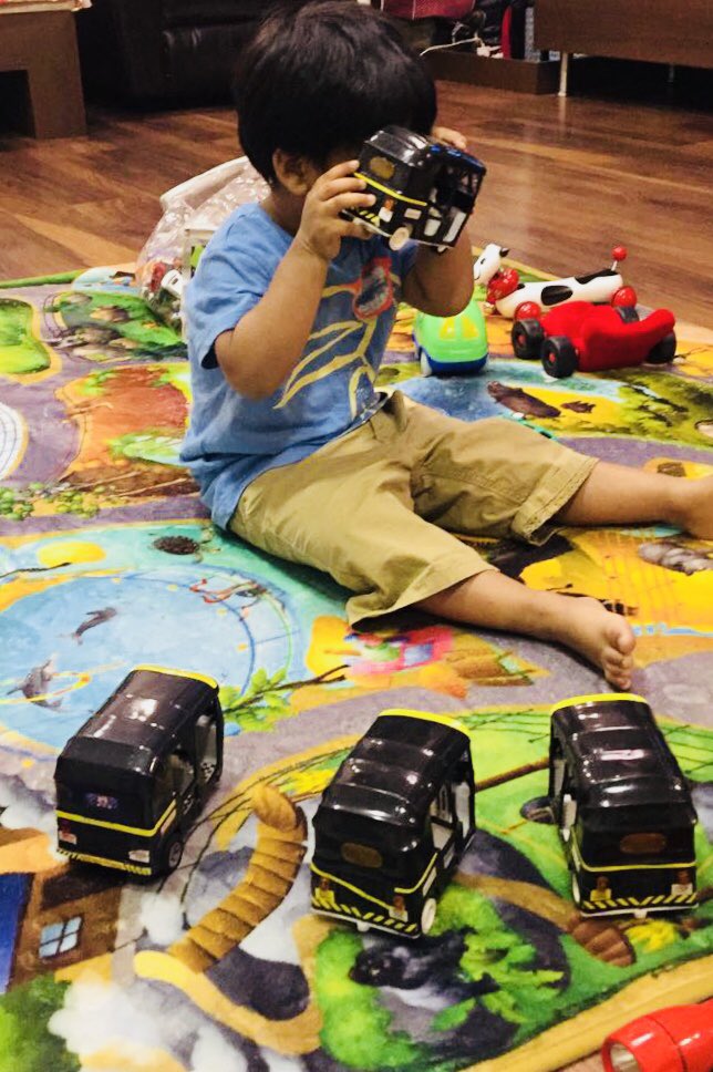 soundaryaarajni's tweet image. Naan auto kaaran ... auto kaaran !!! 😀😊😆 #JustLikeThatha ❤️❤️❤️