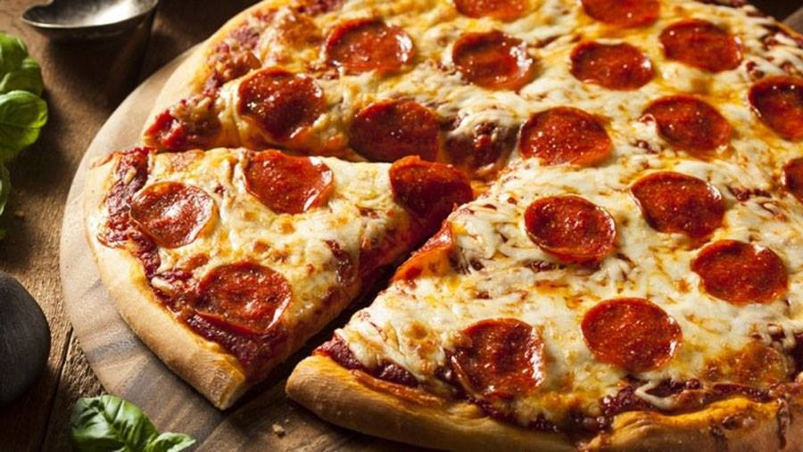CrabbInsurance's tweet photo. A Big CONGRATULATIONS to our winners Ron Crawford and Jim Bennett of our "Dinner is on us for the rest of 2017" promotion! Your gift certificates for pizza and a movie are in the mail. Great things happen when you make a #CrabbInsurance referral! https://t.co/QuQOqMQS3c