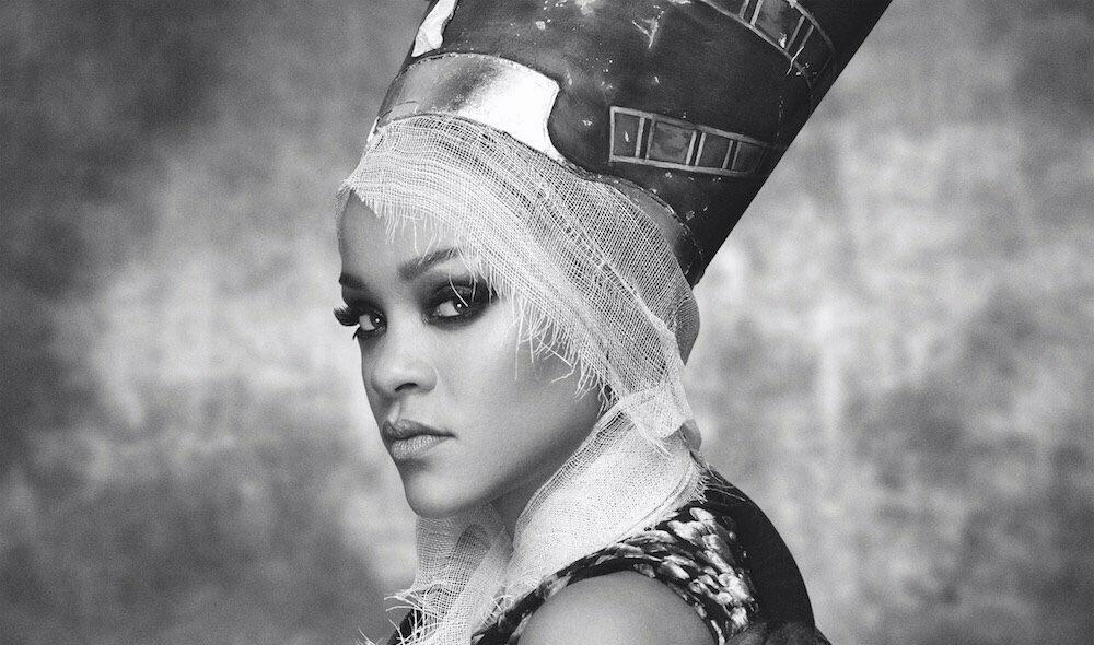 ProjetoRihVote's tweet photo. @rihanna Favorite Female Artist Soul/R&amp;B #AMAs https://t.co/7PtPqnrtvA