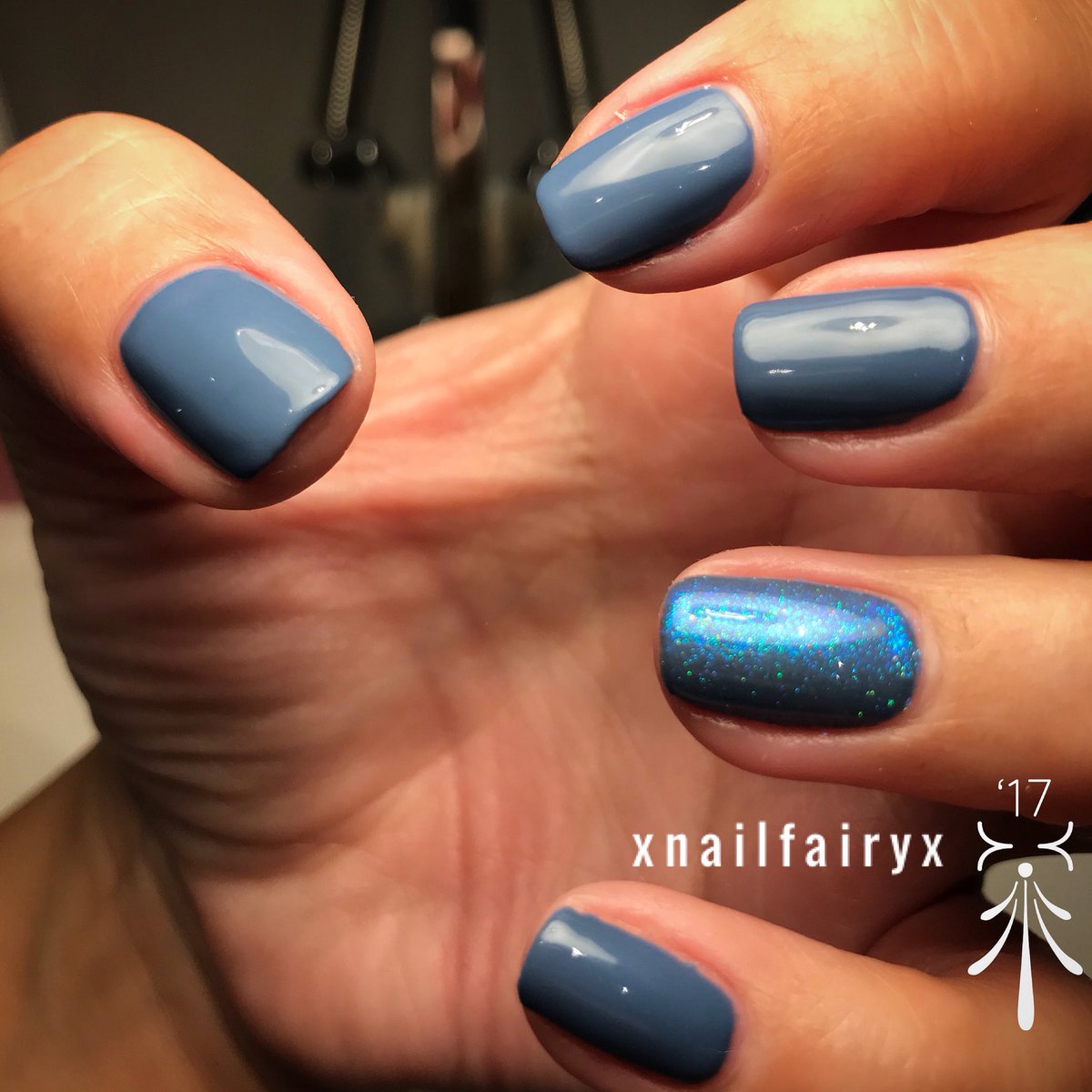CazamoonRoberts's tweet photo. Pretty nail!! #jewelsnottools #nailday #acrylicnails #naturalnails #happyclients #winter #november #lovemyjob https://t.co/HjZCtryMsX
