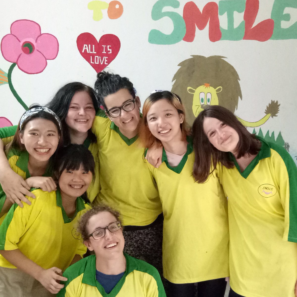 VFPUSA's tweet photo. Work with children in India (mostly refugees) who are between 8-15 years old.  Basic education, vocational and hygienic training will be the focus.  For projects like this or other types of volunteer work around the globe see our website at https://t.co/EmglGA7YRc https://t.co/xG8yDT9T3P