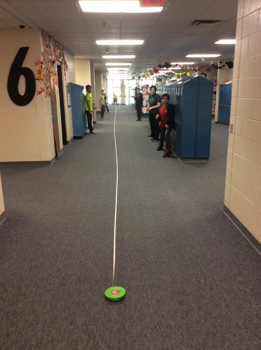 MelissaBiermann's tweet photo. We were reading about a 100 ft tall lego tower. We made predictions and measured how tall it was! #ESMSbestyearever #essdEXCELS #esmsimpact https://t.co/Pe87Yv2PJD
